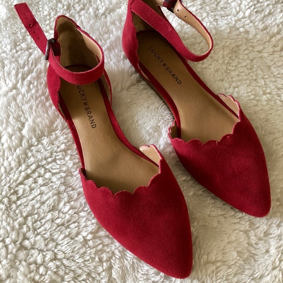 Lucky Brand Flats - Picture 1 of 3